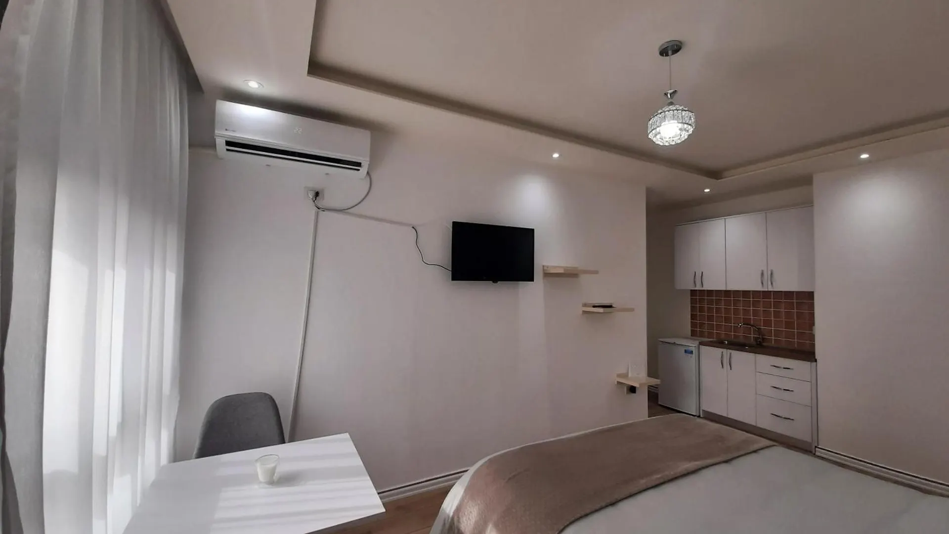 Apartment In The Heart Of 地拉那